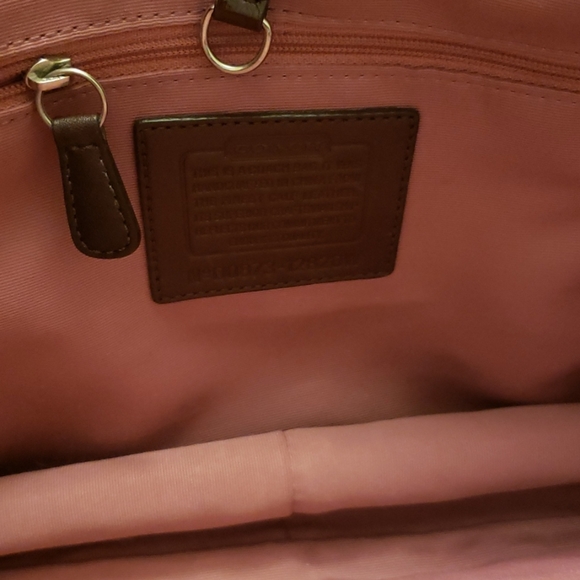 Purse - Picture 3 of 4
